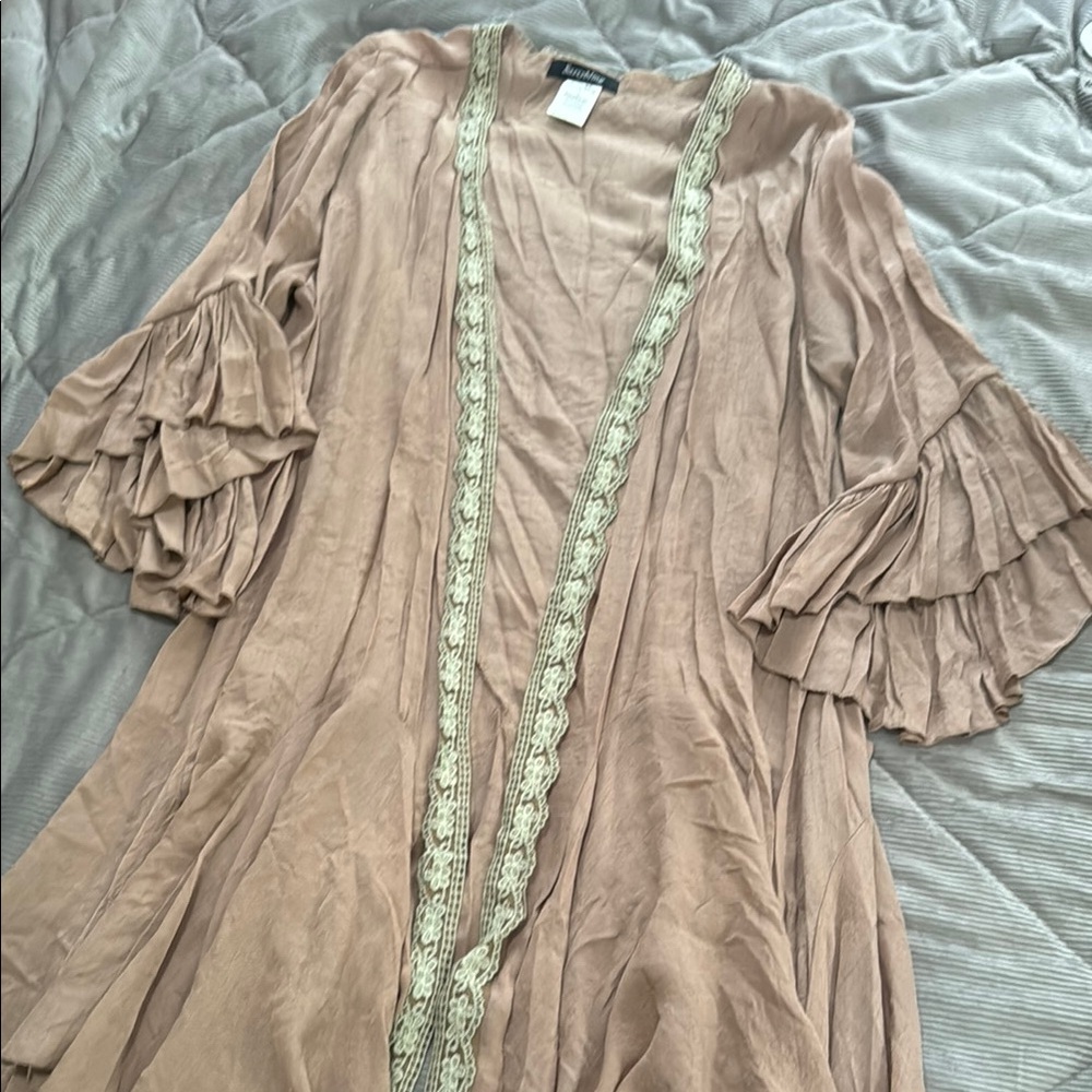 Women's Tan Ruffle Sleeve Top